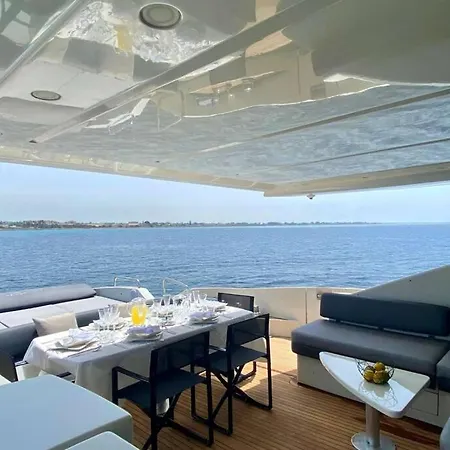 Exclusive Yacht - Azimut 86s * مارينا دي بورتيسكو